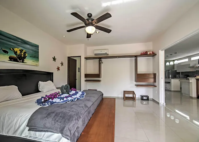 Casa Esmeralda W/ Pool Access & Furnished Patio! Villa Tulum Pueblo