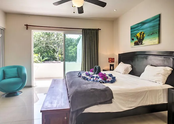 Casa Esmeralda W/ Pool Access & Furnished Patio! *